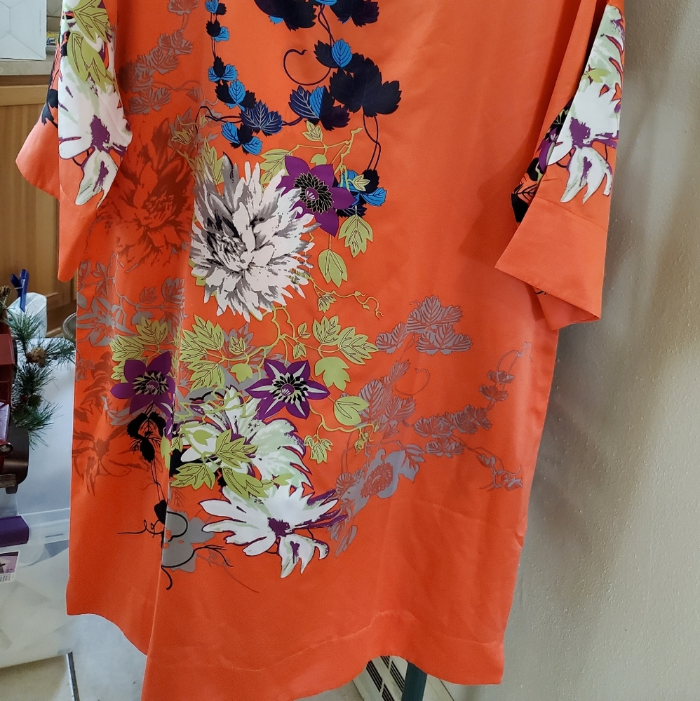 Women's dress